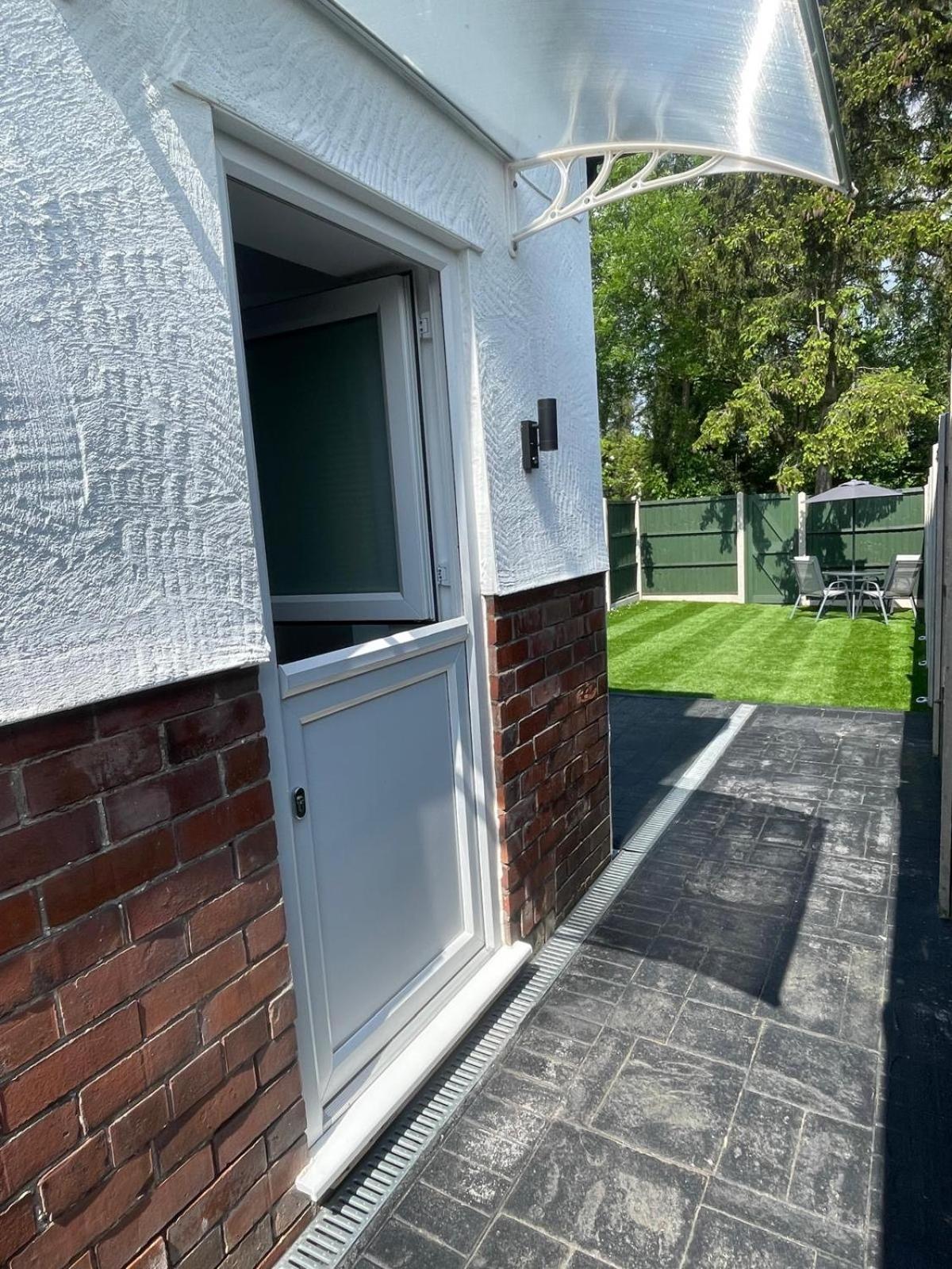 Villa The Upton Coach House Birkenhead Exterior foto